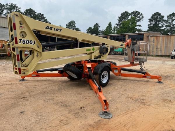 JLG T500J (50-foot reach)